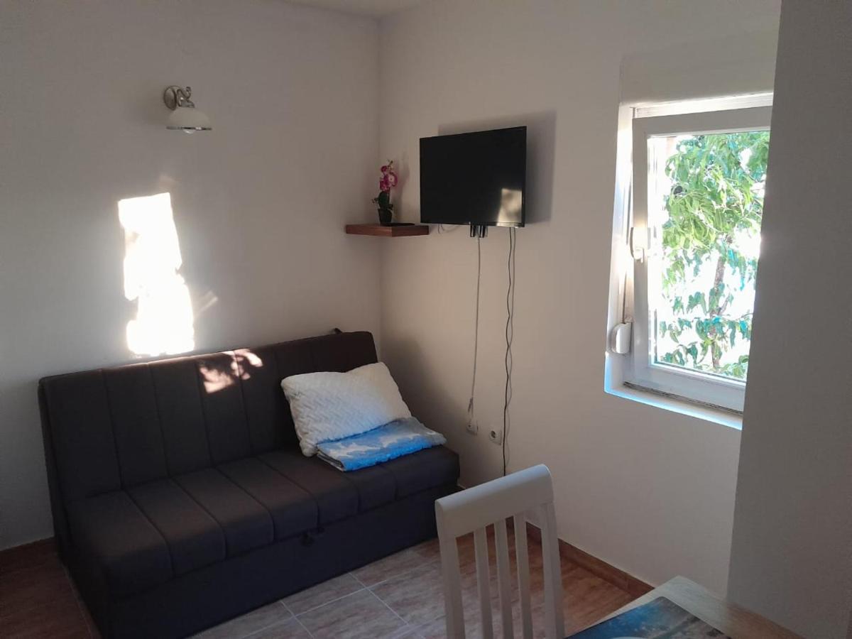 Apartmani Mia Rada Budva Eksteriør bilde